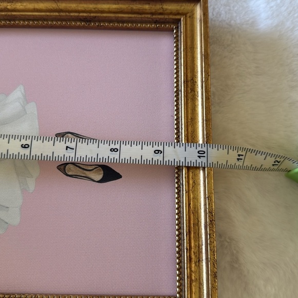 👻Halloween pink ghost with black heels in picture frame👻 - Picture 5 of 8